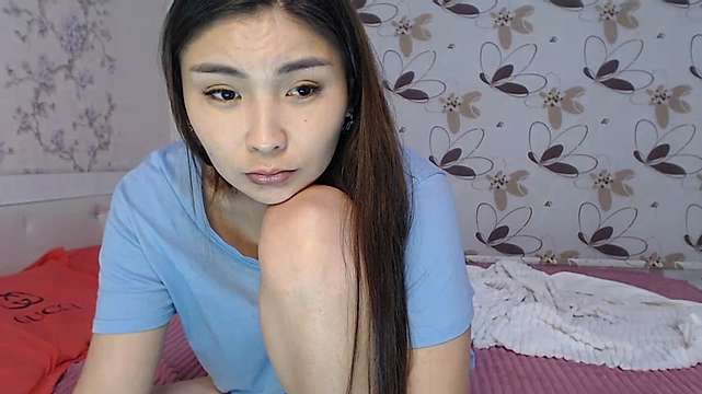 AsayaSveet1 naked stripping on cam for live sex video chat