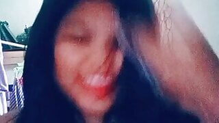 Awek Melayu Tiktok Gelek Seksi