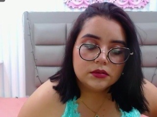 AZURAHOT nude on cam – live sex chat