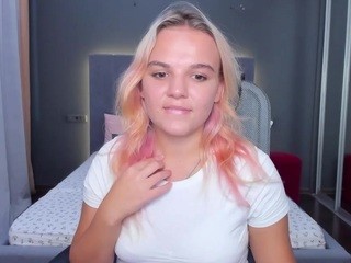 Betty nude on cam – live sex chat
