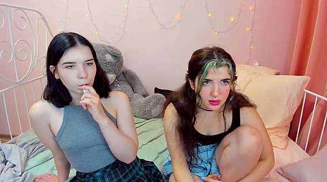 Candy_girls_ naked stripping on cam for live sex video chat