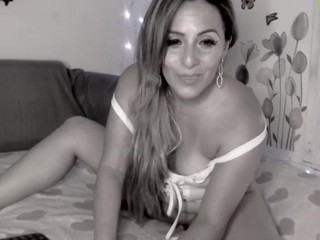 ChampangBlue nude on cam – live sex chat