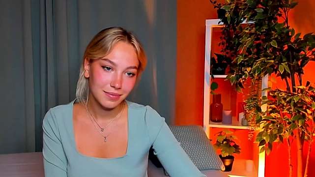 DarsiHinata naked stripping on cam for live sex video chat