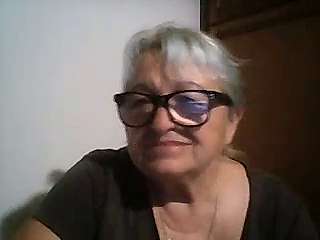 Etasulla_Bulab naked stripping on cam for live sex video chat