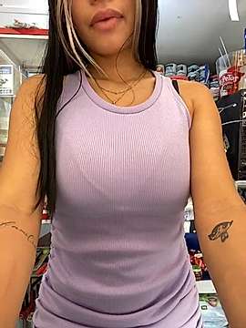 franxchezca_ naked stripping on cam for live sex video chat