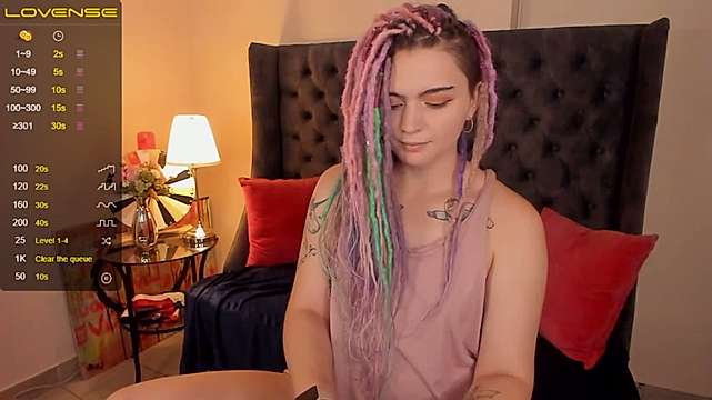 girnya_ naked stripping on cam for live sex video chat