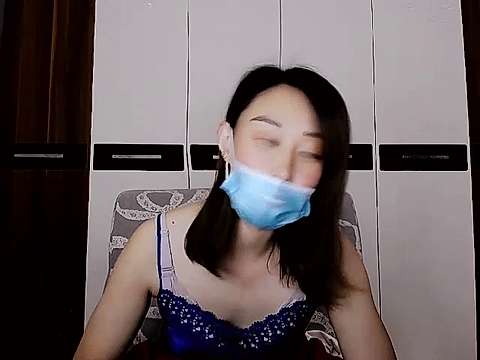 HappyKitty_ naked stripping on cam for live sex video chat