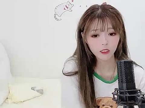 Janisa_ naked stripping on cam for live sex video chat