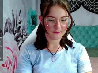 Kendal nude on cam – live sex chat