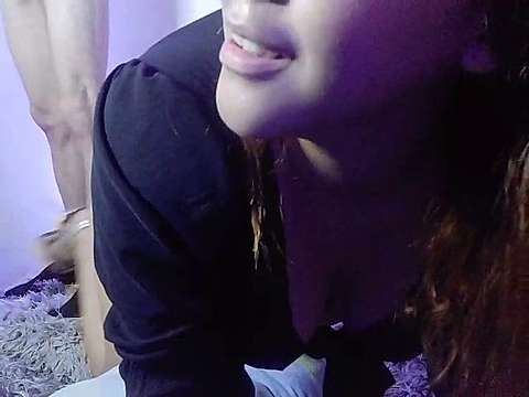 KendalRusoxxx naked stripping on cam for live sex video chat
