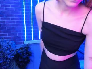 Kikiolexxxx nude on cam – live sex chat
