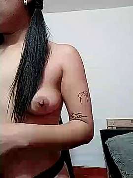 lexy_fanny naked stripping on cam for live sex video chat