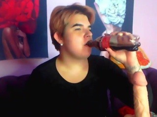 Lillian-Steele nude on cam – live sex chat