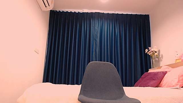LinaSquirts naked stripping on cam for live sex video chat