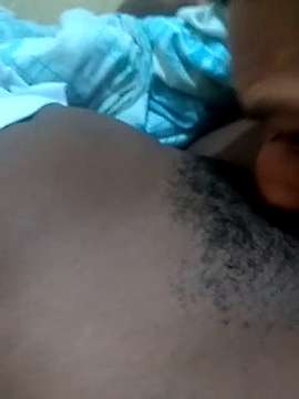 MACHODEALUGUELBH23cm naked stripping on cam for live sex video chat