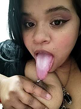 Milkypussys_18 naked stripping on cam for live sex video chat