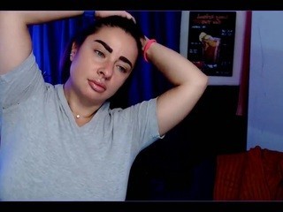 MirandaSweet nude on cam – live sex chat