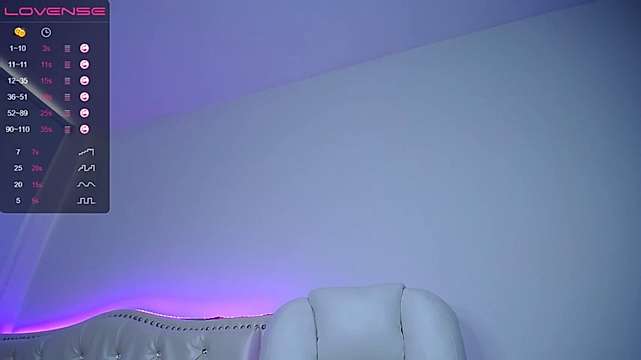 petit_chaud naked stripping on cam for live sex video chat