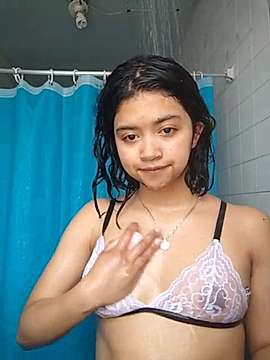 pinky_little2 naked stripping on cam for live sex video chat