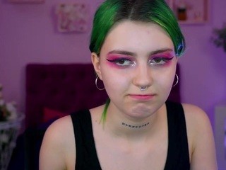 Potato-Baby nude on cam – live sex chat