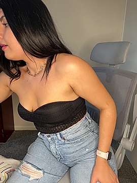 RecalledPuzzle naked stripping on cam for live sex video chat