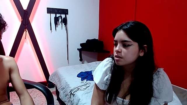 RhomeoXJulietha naked stripping on cam for live sex video chat