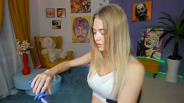 Rina_mayers naked stripping on cam for live sex video chat