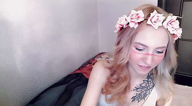 Sabrina_Deville naked stripping on cam for live sex video chat