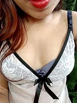 Sakshi_Tandon02 naked stripping on cam for live sex video chat