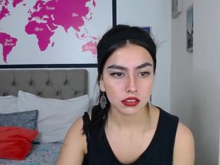 Sara-winnehouse nude on cam – live sex chat