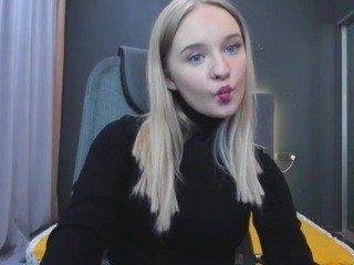SaraMayer nude on cam – live sex chat