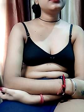 Sotanbhabhi naked stripping on cam for live sex video chat