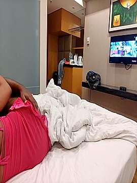 Sun10121991 naked stripping on cam for live sex video chat