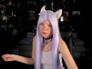 Sweet-anamichi nude on cam – live sex chat
