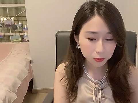 Sweet_Jolin__ naked stripping on cam for live sex video chat