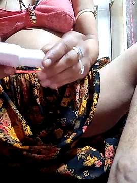 tanvi_1 naked stripping on cam for live sex video chat