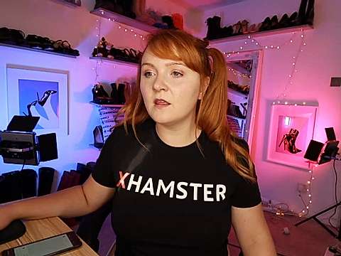 therealshannonheels naked stripping on cam for live sex video chat