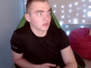 Tonytronton nude on cam – live sex chat