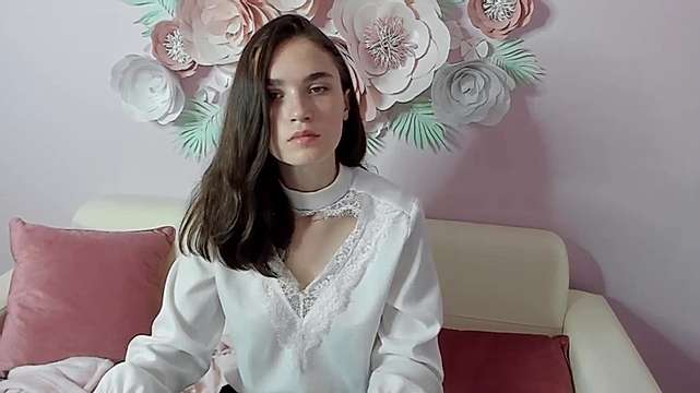 valeryMayers naked stripping on cam for live sex video chat