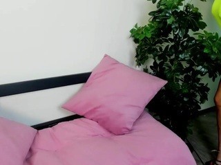 Vearica nude on cam – live sex chat