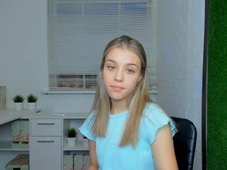Amy-haris nude on cam – live sex chat