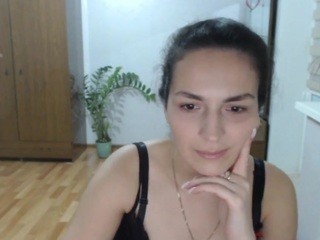 AngelaMaroon nude on cam – live sex chat