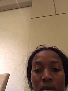 Annie-25 naked stripping on cam for live sex video chat