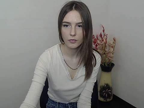 AuroraCute_ naked stripping on cam for live sex video chat