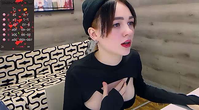 CherryKitty_ naked stripping on cam for live sex video chat