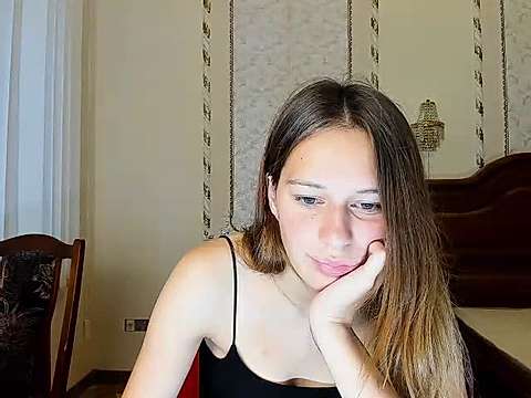 CuteFace_1 naked stripping on cam for live sex video chat