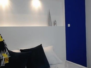 Dahian69 nude on cam – live sex chat