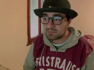 Earlsmile nude on cam – live sex chat