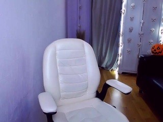 Emiliamink nude on cam – live sex chat