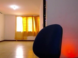 ?, Tuti Porn? nude on cam – live sex chat